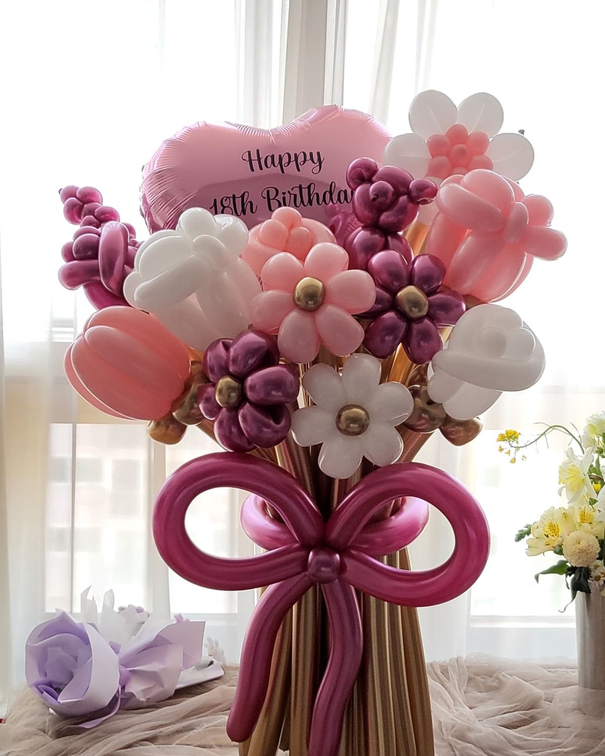 Quà tặng bóng sinh nhật Balloon Flower Bouquet 02