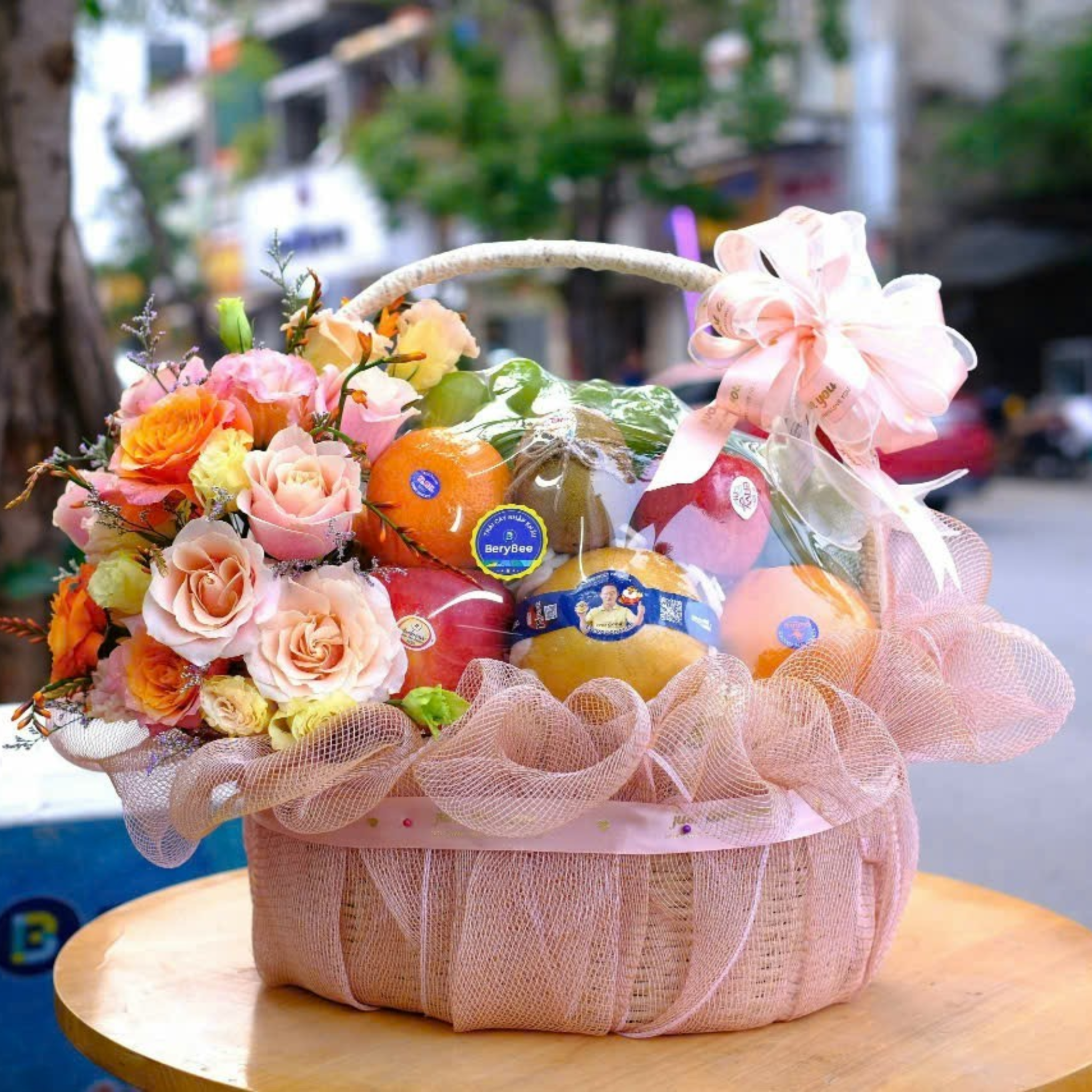 GIỎ QUÀ TRÁI CÂY KÈM HOA TƯƠI